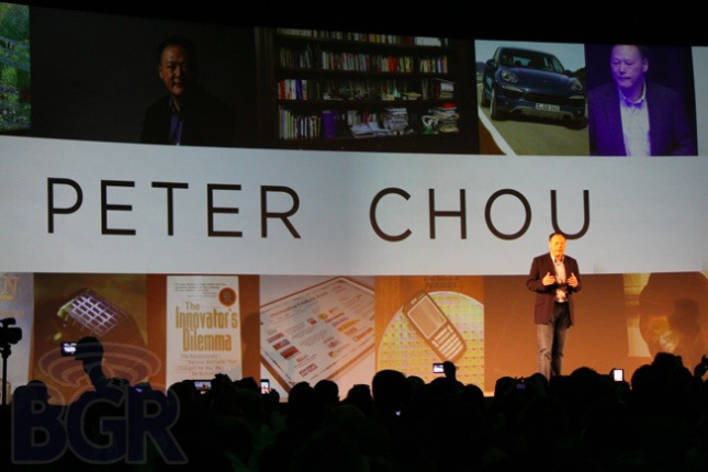 HTC ประกาศตามหาฮีโร่มอเตอร์ไซค์ ช่วยท่านประธานไม่พลาดนัดสำคัญ!!
