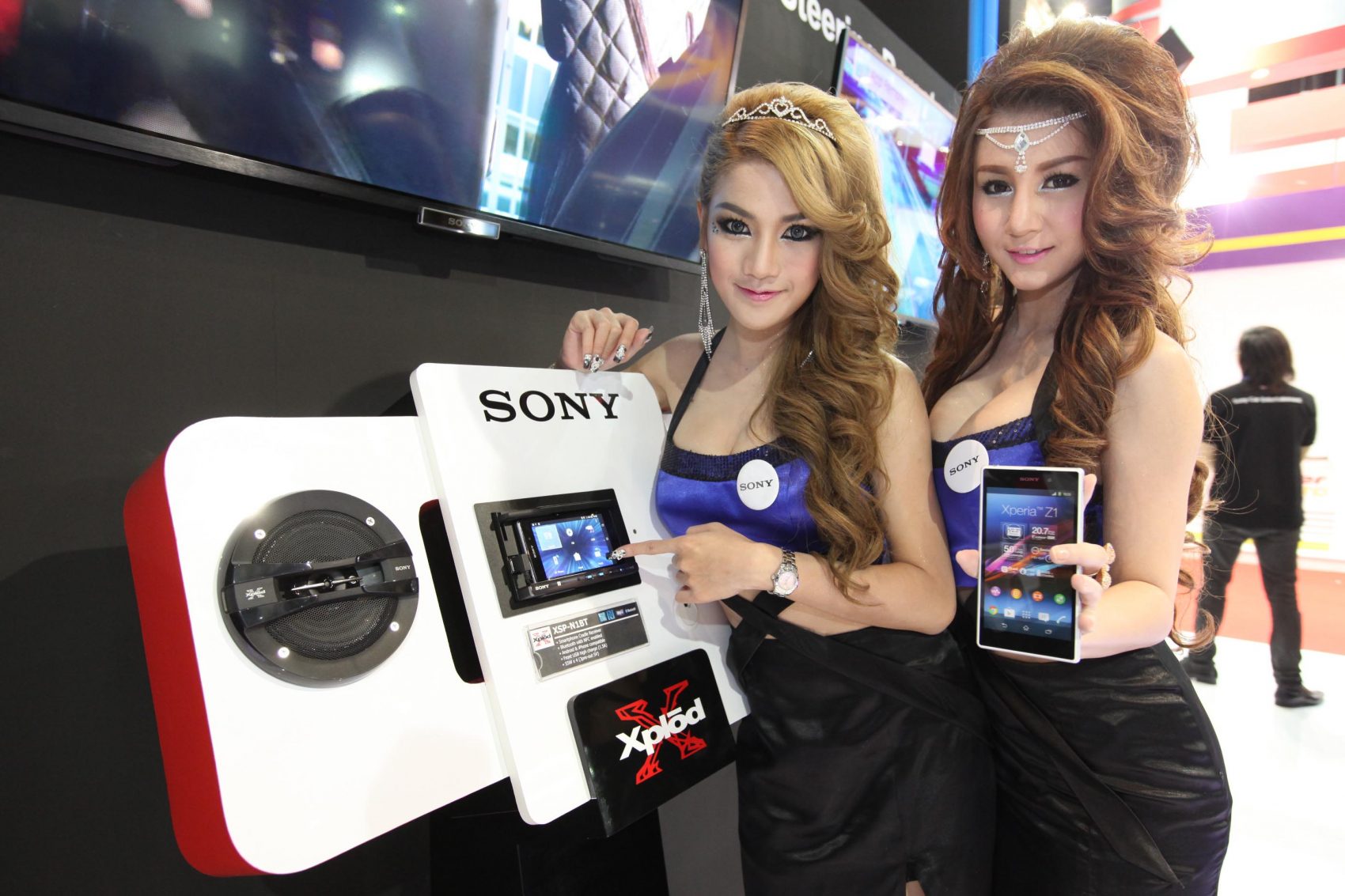 โซนี่ไทย ยกทัพเครื่องเล่นมัลติมีเดียในรถยนต์ ในงาน Bangkok International Motor Show 2014