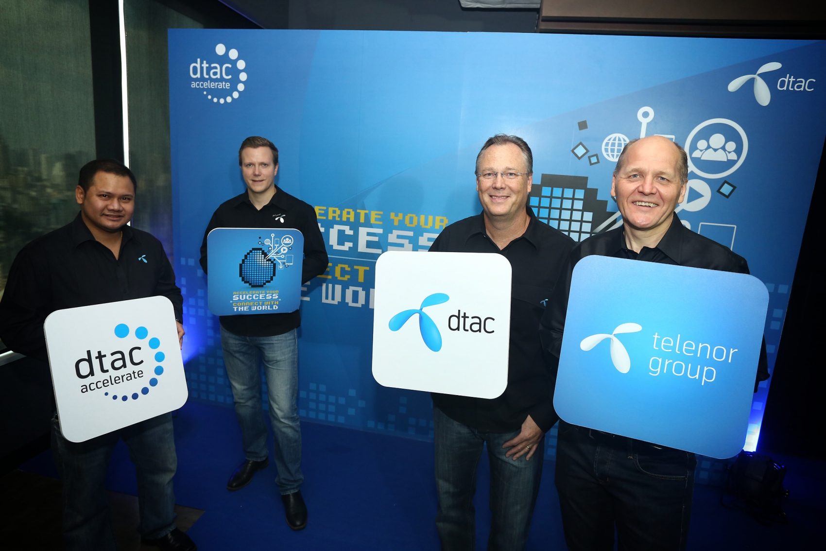 ดีแทคและเทเลนอร์กรุ๊ปจับมือเปิดตัว dtac Accelerate  ทุ่มงบกว่า 100 ล้านบาท ลงทุนตั้งบริษัทสร้างสตาร์ทอัพหน้าใหม่ การันตีความสำเร็จทำธุรกิจได้จริง