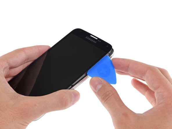 iFixit จัดการถอดประกอบเครื่อง Galaxy S5 ให้คะแนน 5 เต็ม 10