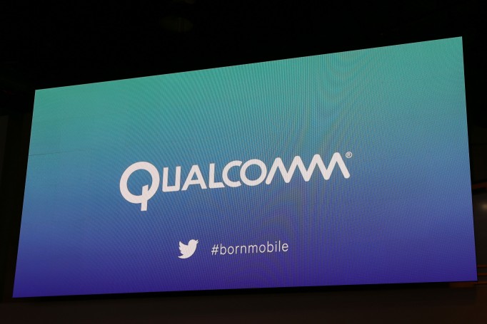 ประธานบริหาร Qualcomm พร้อมเจรจานอกศาลยุติกรณีพิพาท Apple