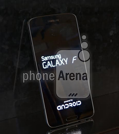 ทองงามอร่าม จอมแฉปล่อยภาพ Galaxy F ฝาหลังโลหะขัดสีทอง!!