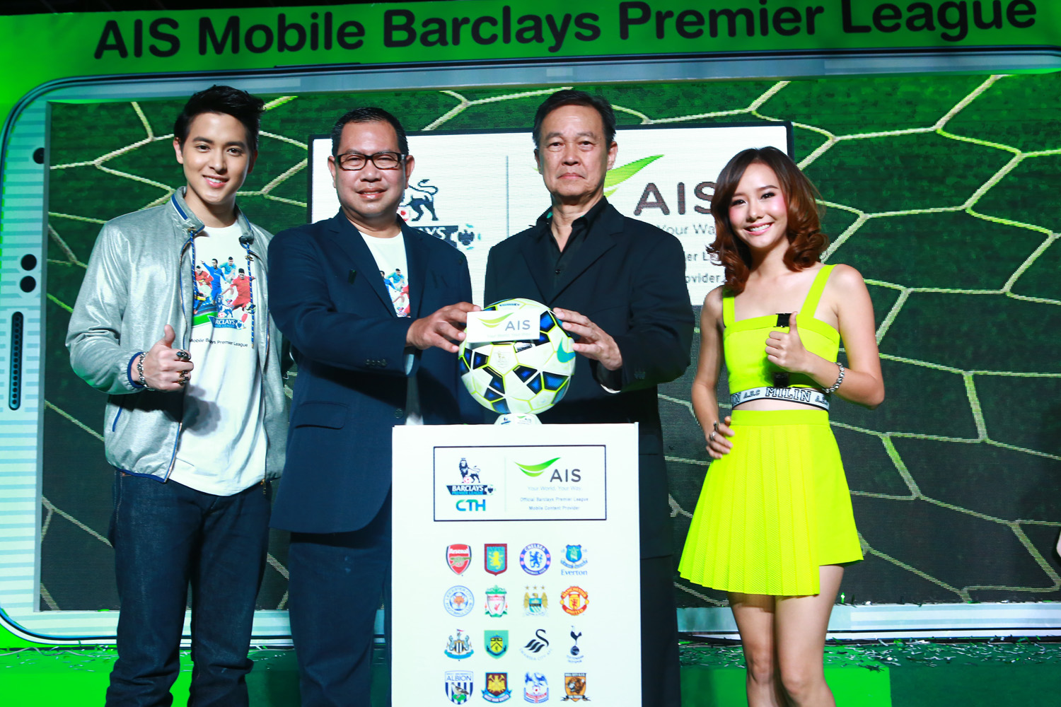 เอไอเอส ตอกย้ำ รายแรกและรายเดียว ที่ให้ลูกค้าดูบอลพรีเมียร์ลีกสด! บนมือถือ พร้อมจัดปาร์ตี้นัดเปิดฤดูกาล ชวนคอบอลสนุกกับประสบการณ์ใหม่สุดฟิน