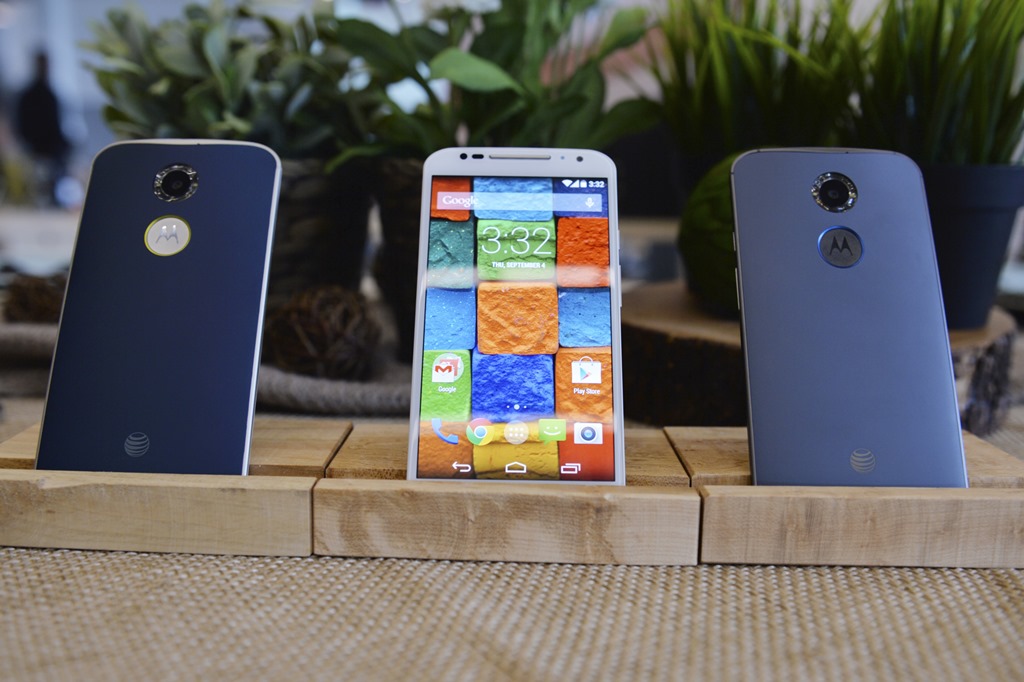 Moto X และ Moto Hint เปิดให้สั่งซื้อล่วงหน้าพรุ่งนี้แล้ว!!! ส่วน Moto 360 จะตามมาที่หลังนะจ๊ะ