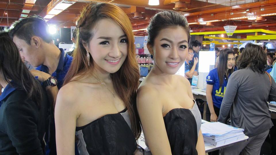 พาทัวร์ Thailand Mobile Expo 2014 Showcase มีอะไรบ้าง มาดูกัน!!!