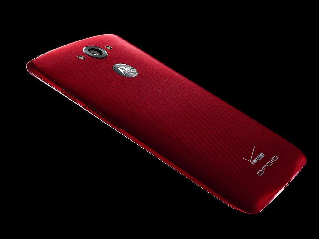 DROID Turbo แบตเตอรี่ยักษ์ 3900 mAh จาก Moto ใช้ได้เต็ม 48 ชั่วโมง