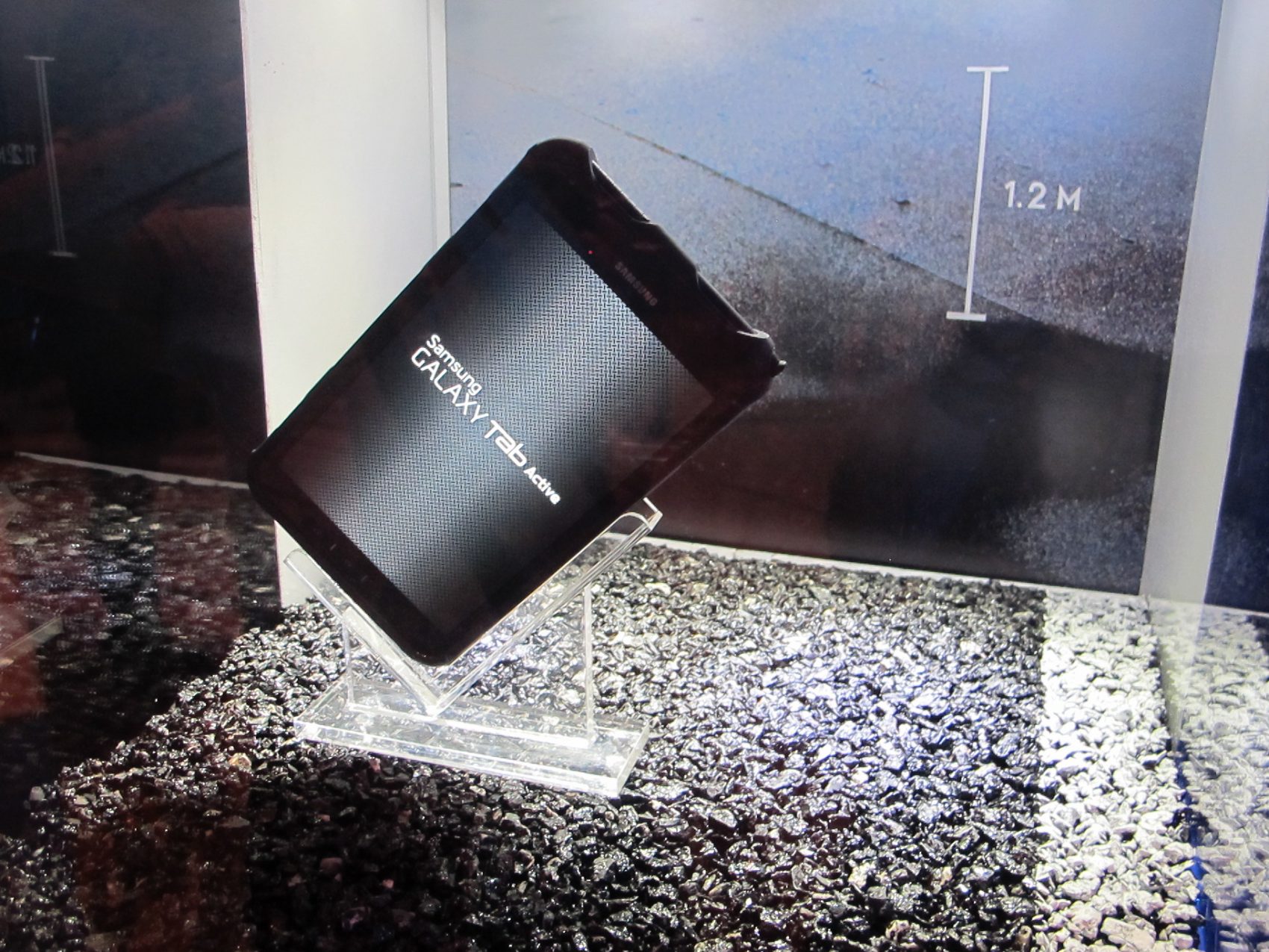 Samsung ไทย เปิดตัว Galaxy Tab Active แท็บเล็ตจอมอึด เจาะกลุ่มลูกค้าองค์กร