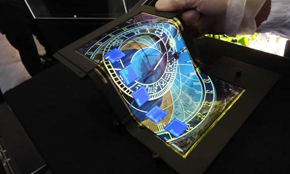SEL โชว์หน้าจอสัมผัสพับได้ ขนาด 8.7 นิ้ว OLED แท็บเล็ตแบบพับได้น่าจะมาในอนาคต