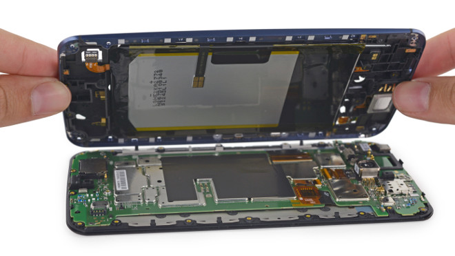 ถอดประกอบ Motorola Nexus 6 น๊อตเยอะแต่แกะซ่อมง่าย