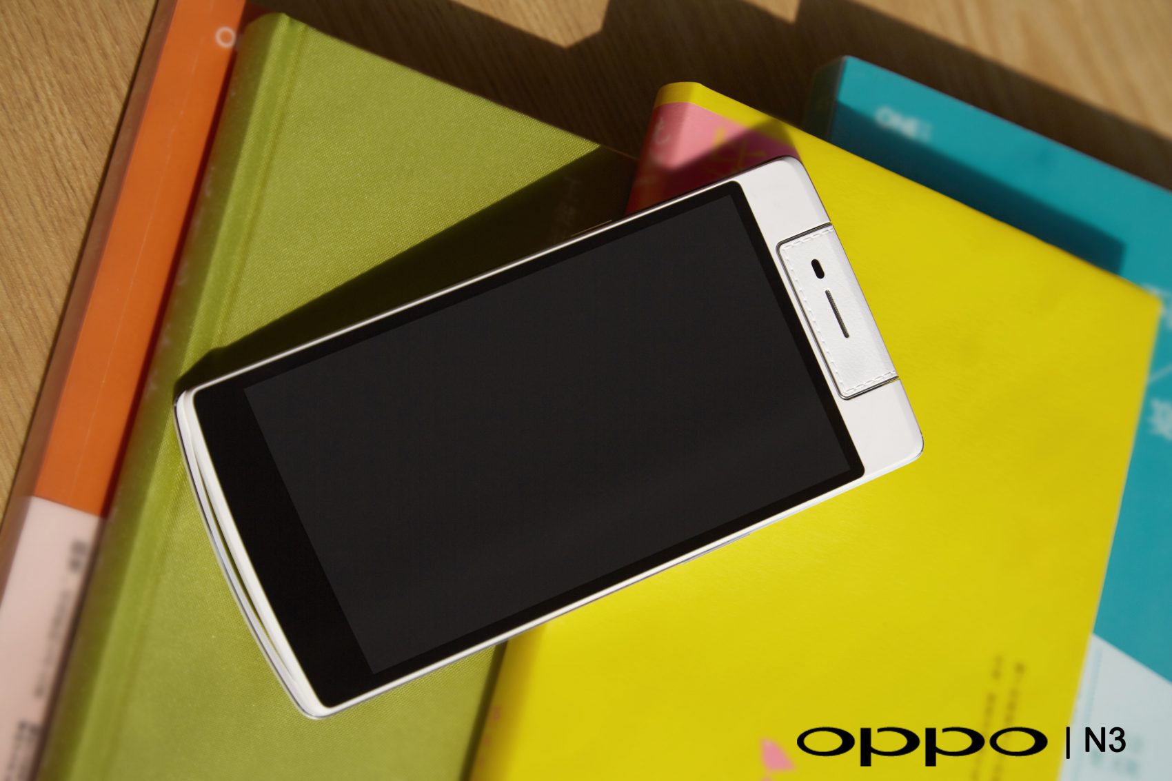 OPPO N3 ที่สุดแห่งสมาร์ทโฟนสำหรับการถ่ายภาพ และการเซลฟี่ในหนึ่งเดียว ด้วยกล้องหมุนอัตโนมัติ 206 องศา
