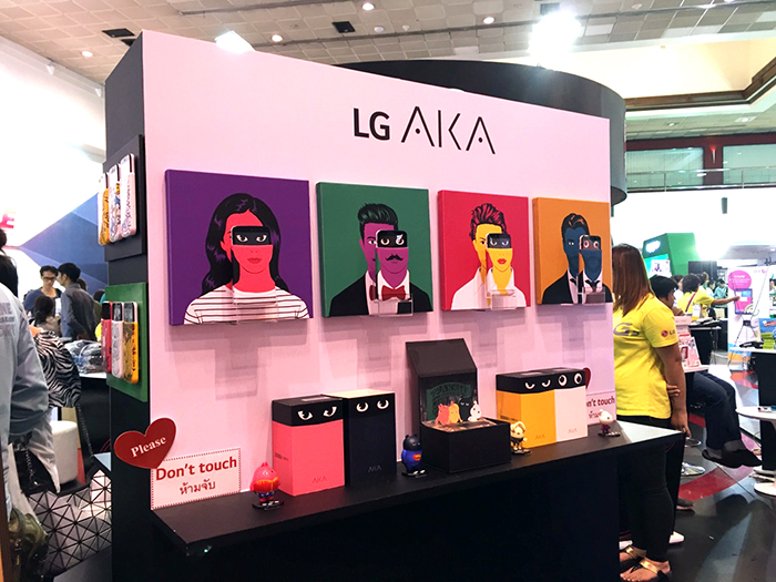 LG AKA สมาร์ทโฟนแสดงอารมณ์ได้ เผยโฉมที่งาน TME 2015 มีแผนจำหน่ายในไทยเมษายนปีนี้