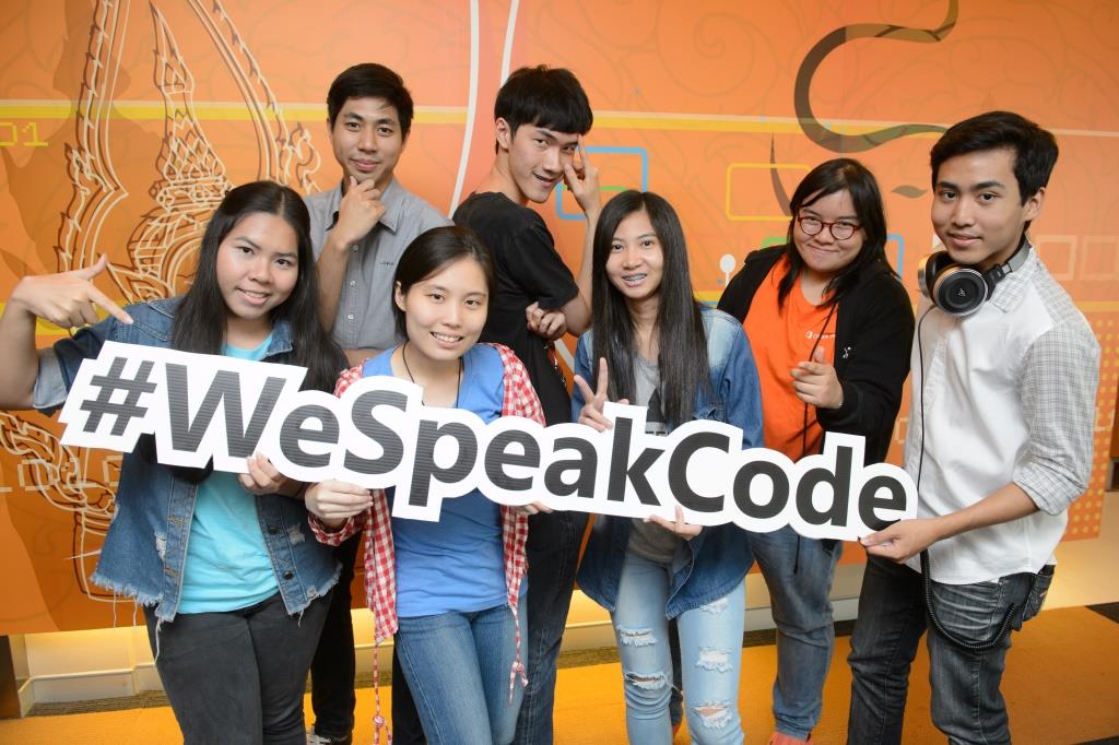 ไมโครซอฟท์ จัดกิจกรรม #WeSpeakCode ผลักดัน “โค้ด” เป็นภาษาที่สอง ของเมืองไทย