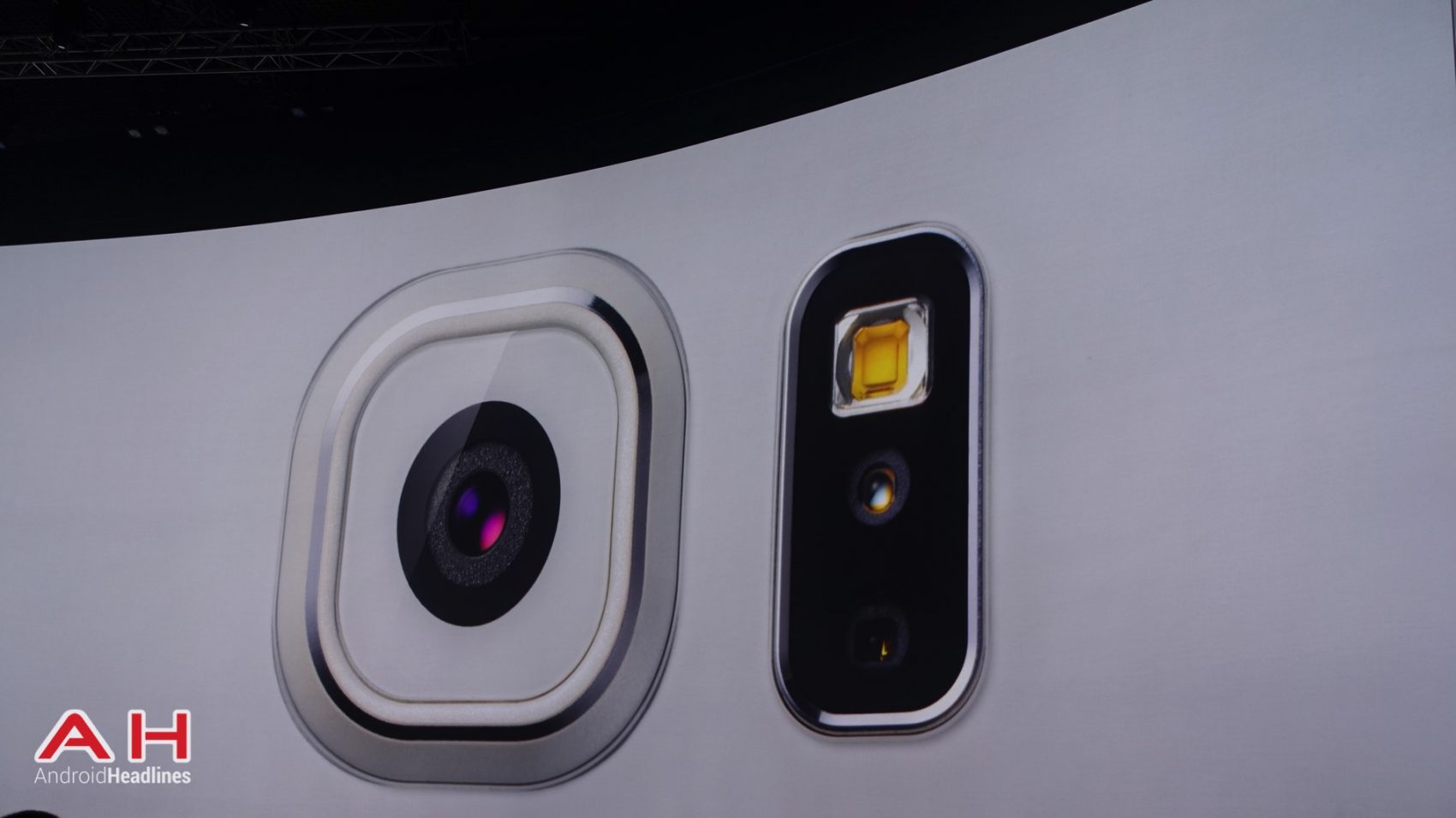 พลาดไปได้ เซเลบมะกันหลุดอวย Galaxy S6 สุดยอดกล้องผ่าน iPhone ซะงั้นอ่ะ