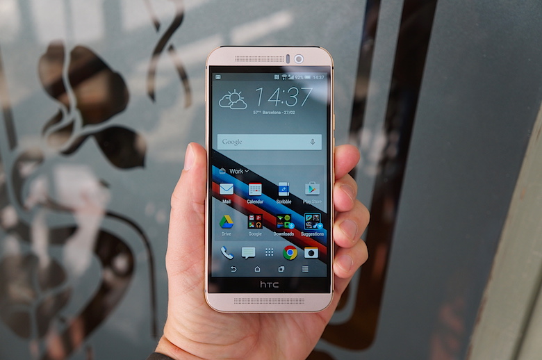 ศึกวัดใจ HTC กับเบื้องหลังการออกแบบ One M9 และความพยายามสร้างเอกลักษณ์