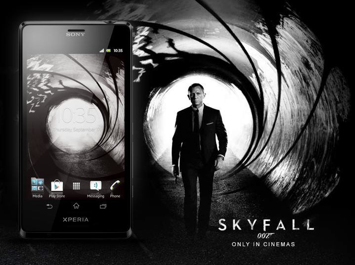 Sony จัดหนักทุ่มเงิน 5 ล้าน แปะป้ายโทรศัพท์ Xperia ในมือสายลับ 007 ภาคล่าสุด