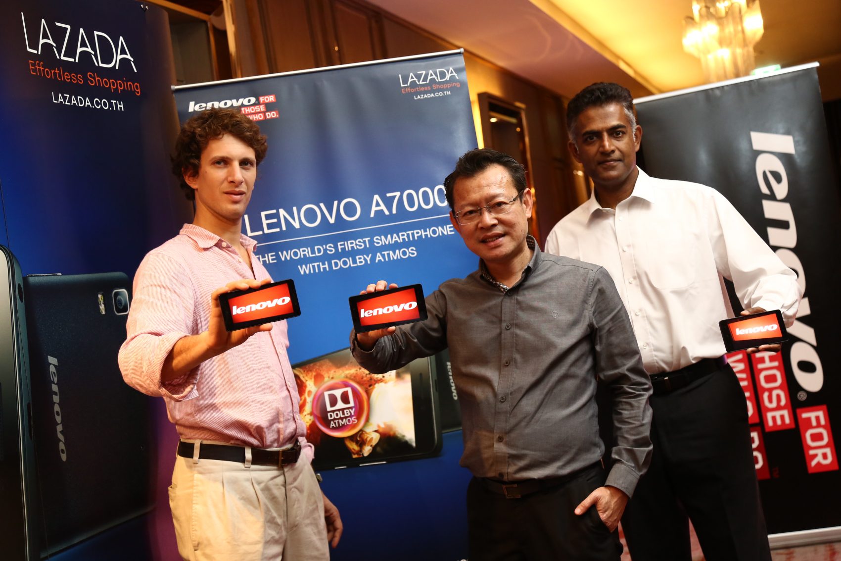 เลอโนโวจับมือกับลาซาด้าเปิดตัวสมาร์ทโฟน Lenovo A7000