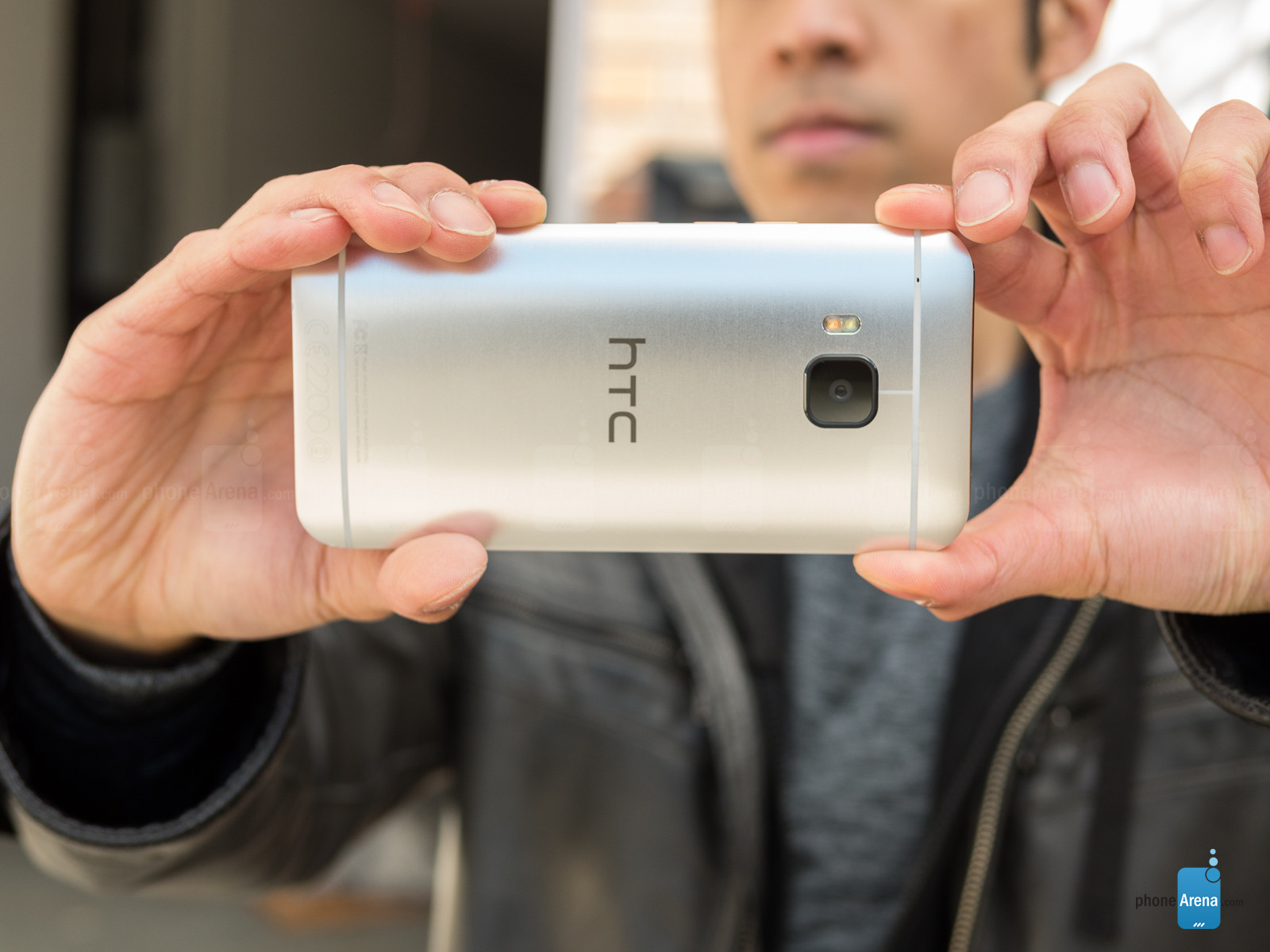 HTC ออกอัพเดทใหม่ประเดิม One M9 สนับสนุนการถ่ายภาพฟอร์แมต RAW