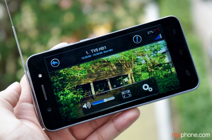 [Review] i-mobile IQ 1.5 DTV มือถือ 3G ดูทีวีดิจิตอลได้ พร้อมกล้องเซลฟี่ฟรุ้งฟริ้งมีแฟลชหน้า