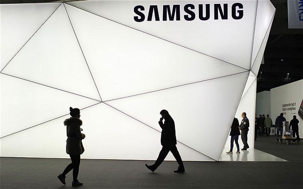 เจอกันปีหน้า Samsung มาแล้วจดทะเบียนสิทธิบัตรการค้าเทคโนโลยีจอ Force Touch