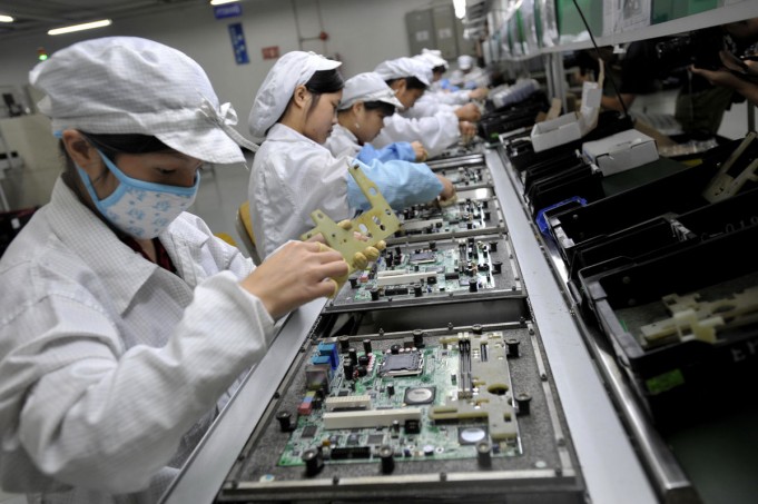 แก้ทางค่าแรงจีนพุ่ง รัฐหนุน Samsung เดินหน้าโครงการพัฒนาหุ่นยนต์ในโรงงาน