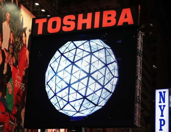 Apple สั่งลุย Foxconn พร้อมทุ่มเงิน 2.7 หมื่นล้านเหรียญ ซิวกิจการ Toshiba