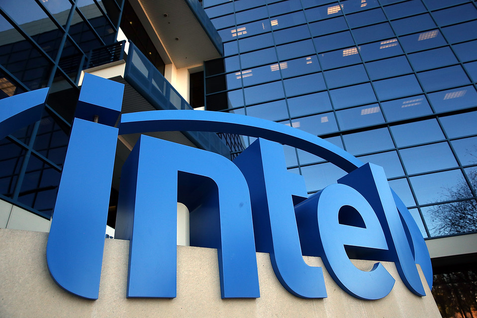 จบงานเลี้ยง Intel เชื่อหมดยุคดาวรุ่ง Tablet ตลาดคอมพิวเตอร์พกพากลับมาบวก