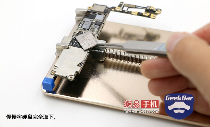 พี่จีนจัดให้ ร้านรับซ่อม iPhone, iPad สามารถเปลี่ยนหน่วยความจำใหญ่ขึ้นได้