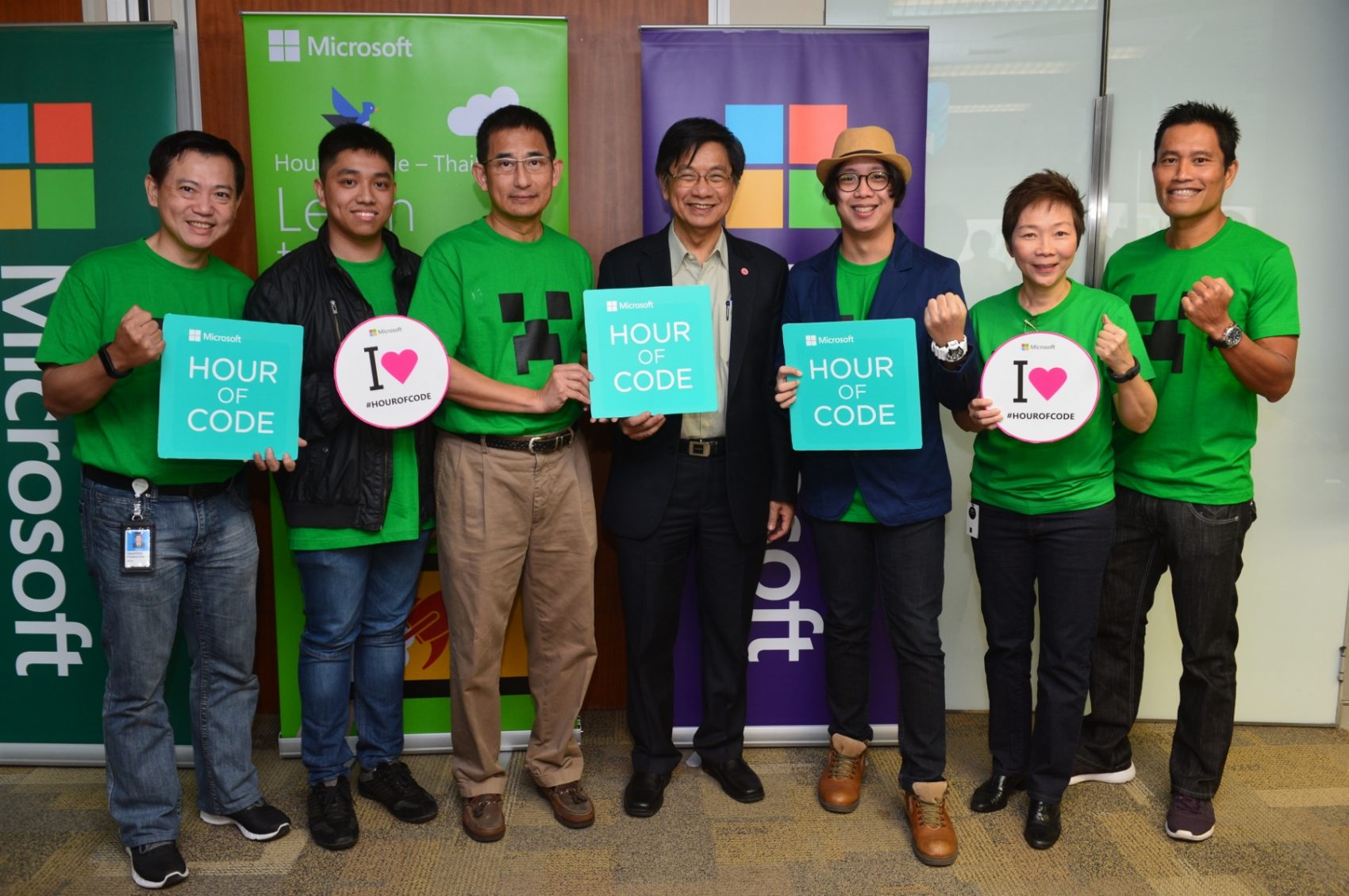 ไมโครซอฟท์ ดึงเกมดัง Minecraft หนุนเด็กไทยหันมาสนใจวิทยาศาสตร์คอมพิวเตอร์ ผ่านกิจกรรม Hour Of Code เพื่อสอนเขียนโปรแกรมขั้นพื้นฐาน