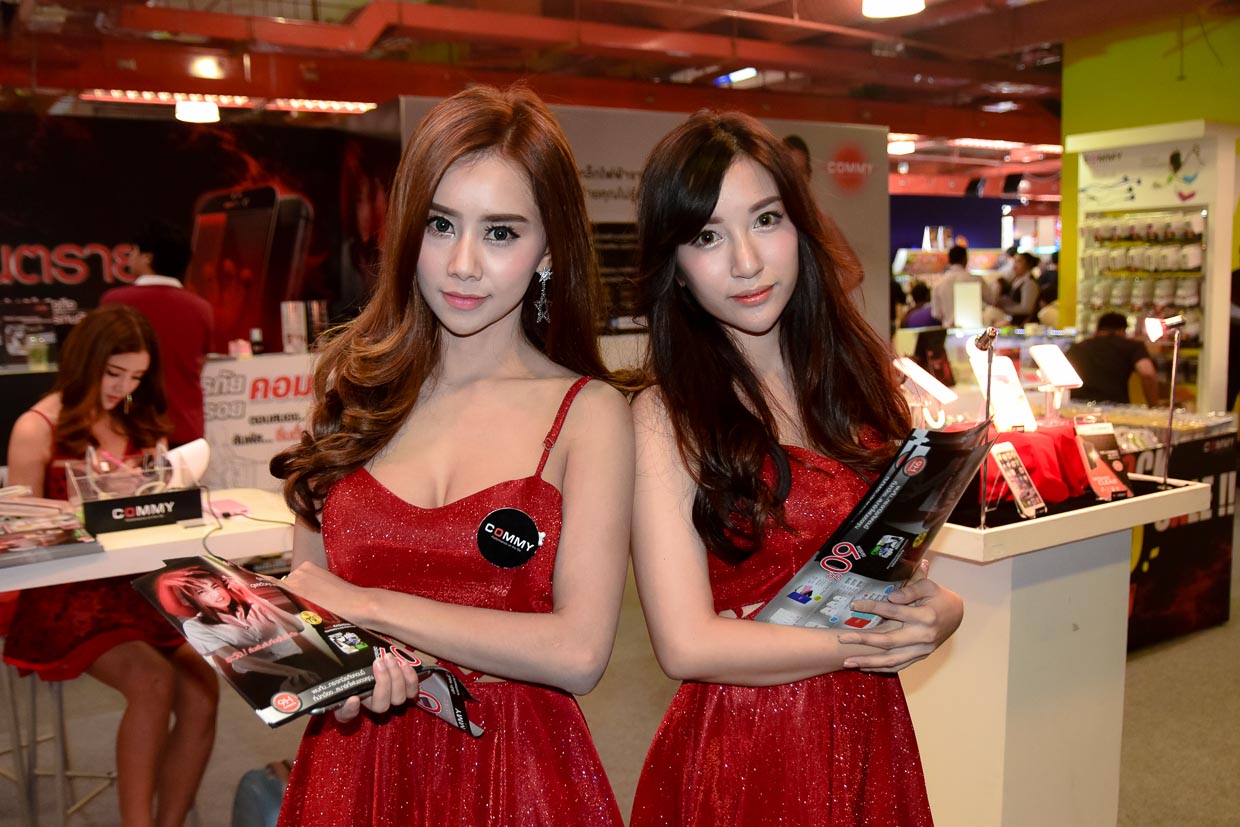สำรวจราคาสมาร์ทโฟนและแท็บเล็ตในงาน Thailand Mobile Expo 2016 ก่อนซื้อจริง!!