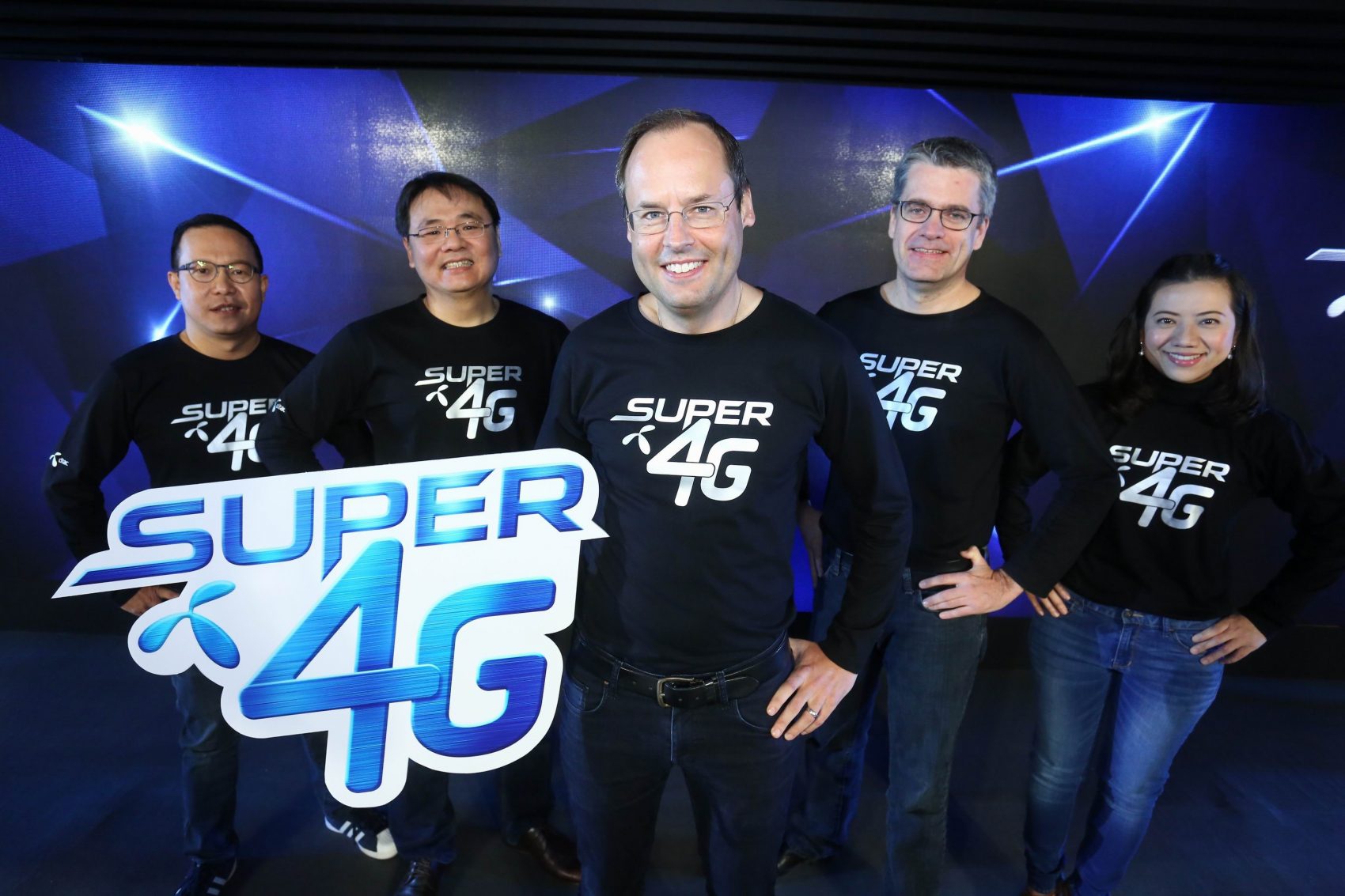ฮึดอีกเฮือก! dtac เดินเกม Super 4G ทางออกและทางรอดของธุรกิจ?