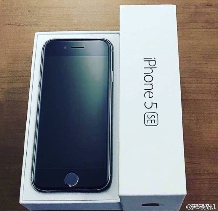 หลุดจากกล่อง! เผยโฉม iPhone 5se ก่อนเปิดตัวจริง 22 มีนาคมนี้