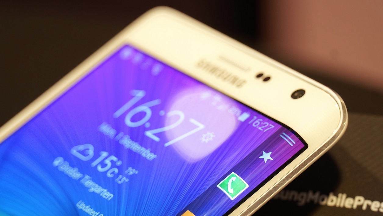 วงในเผย Samsung ส่งตัวต้นแบบ Galaxy Note 6 เข้าทดสอบ 2 รุ่น หนึ่งในนั้นจอโค้ง