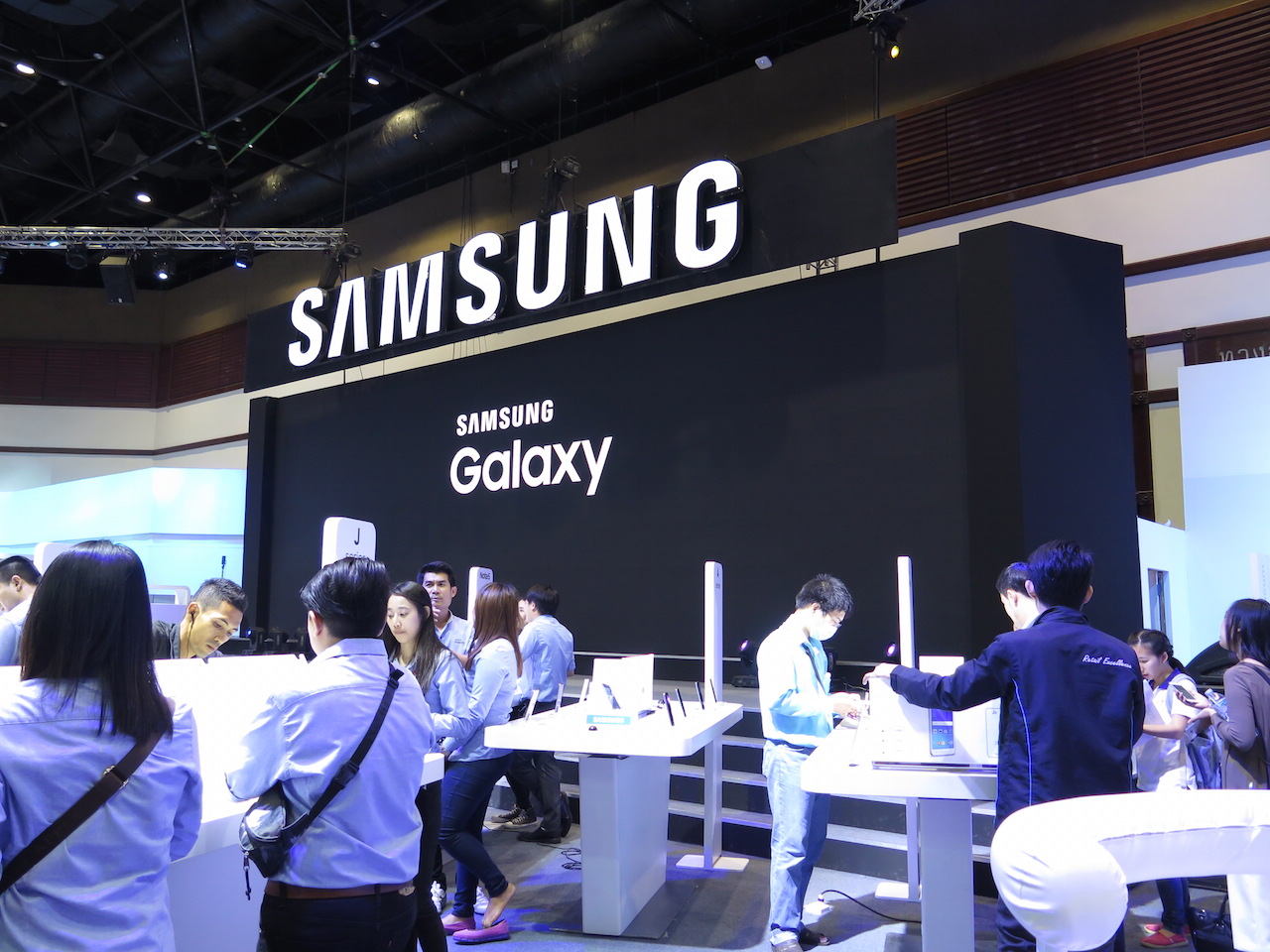 รวมโปรเด็ด Samsung Galaxy S7 ลด 6,000 บาท และของแถมเพียบ ภายในงาน TME 2016