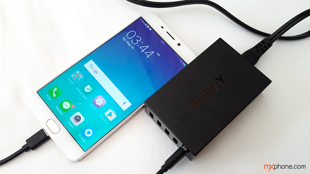 แกะกล่องใช้งาน AUKEY PA-T1 Charging Station แบบ 5 พอร์ท รองรับ Quick Charge 2.0