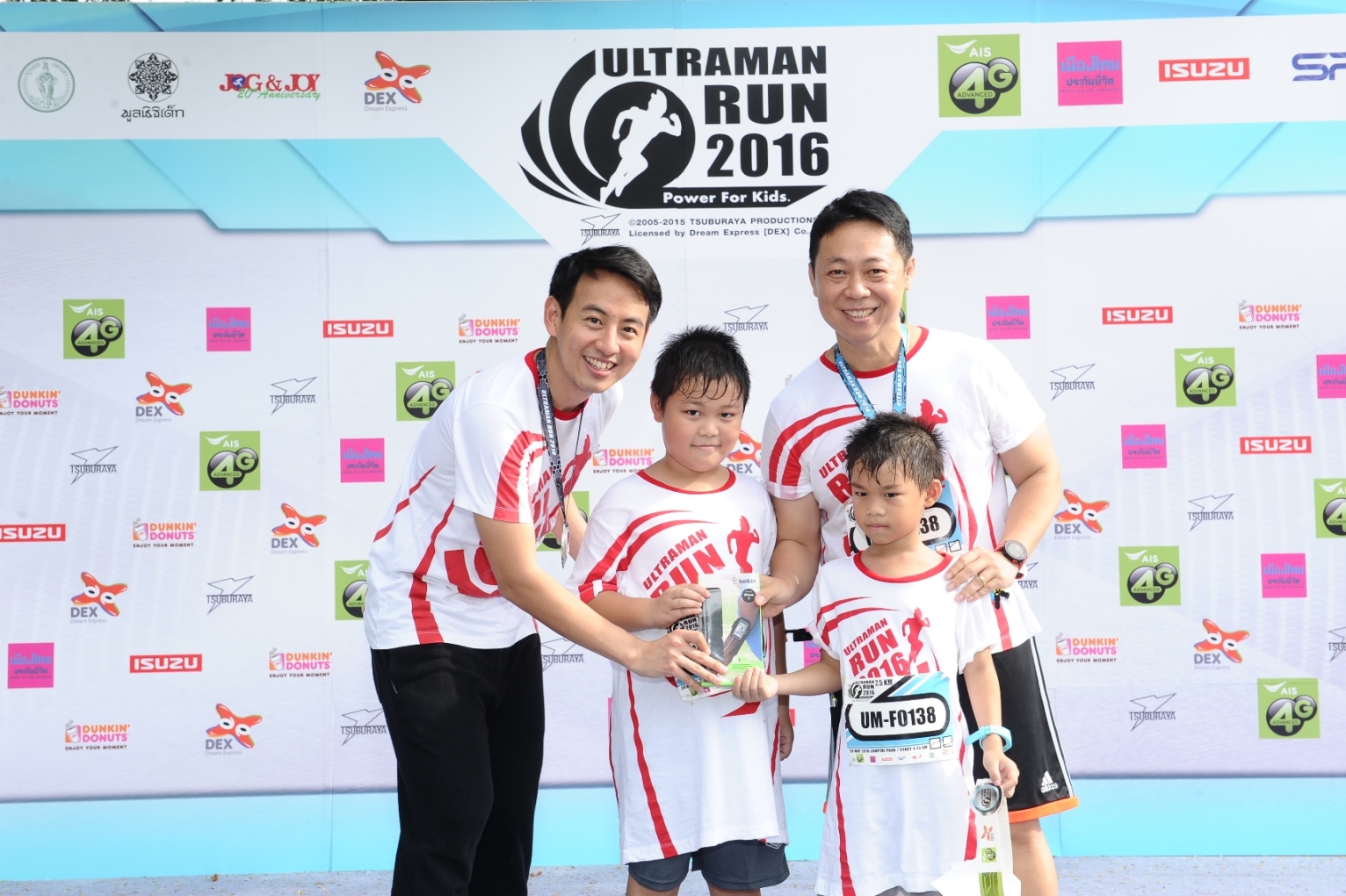 เบลกิ้น สนับสนุน Belkin Universal Armband และ Belkin Fitness Belt  ให้กับผู้ร่วมงาน “อุลตร้าแมนรัน 2016”