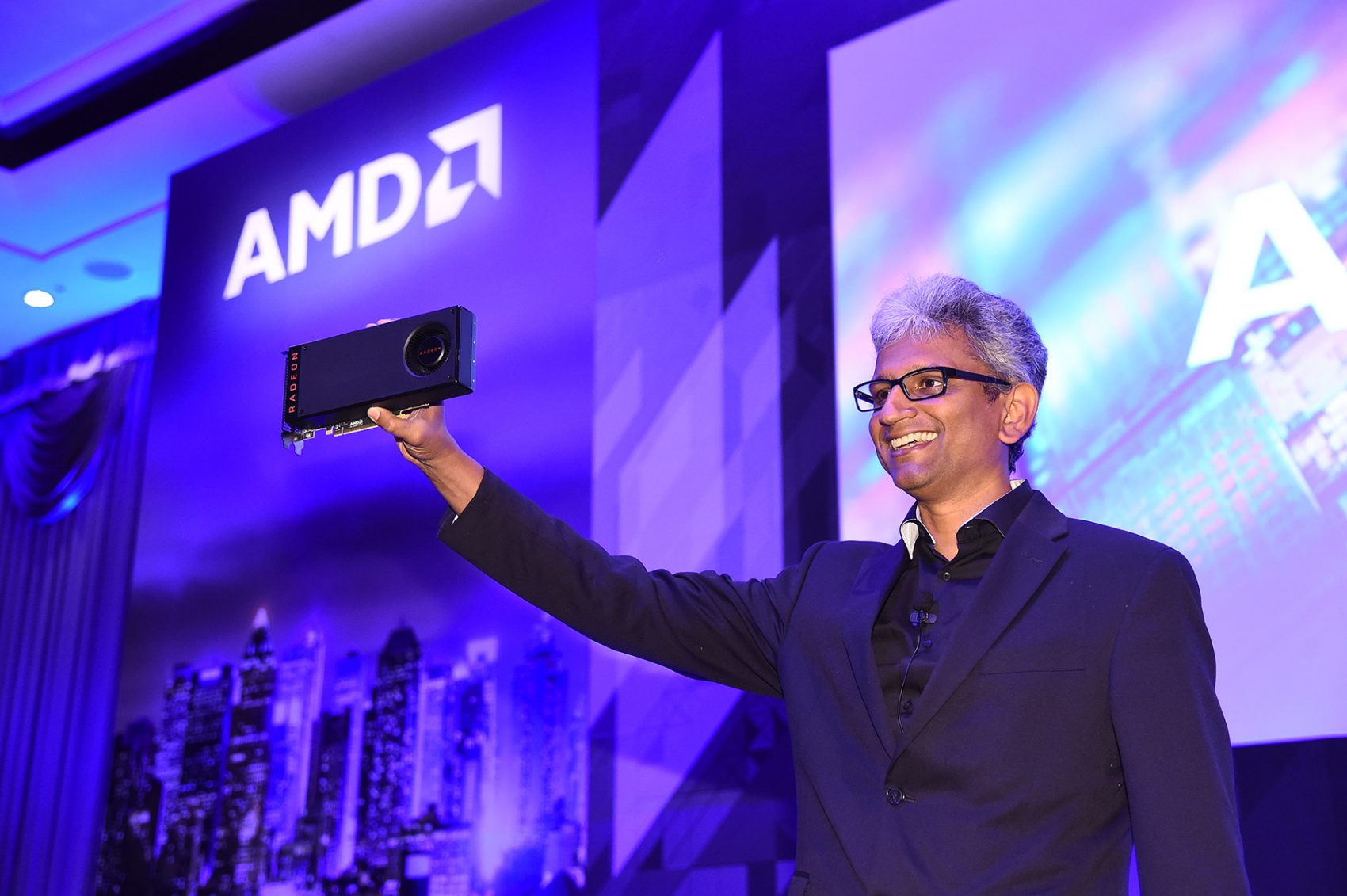 AMD เผยรายละเอียด Radeon™ RX Series ณ งาน E3
