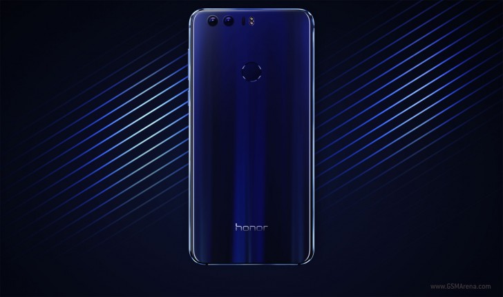 Huawei เปิดตัว Honor 8 มาพร้อมกล้องหลังคู่ 12 MP  รุ่นท็อป RAM 4GB ราคา 13,000 บาท