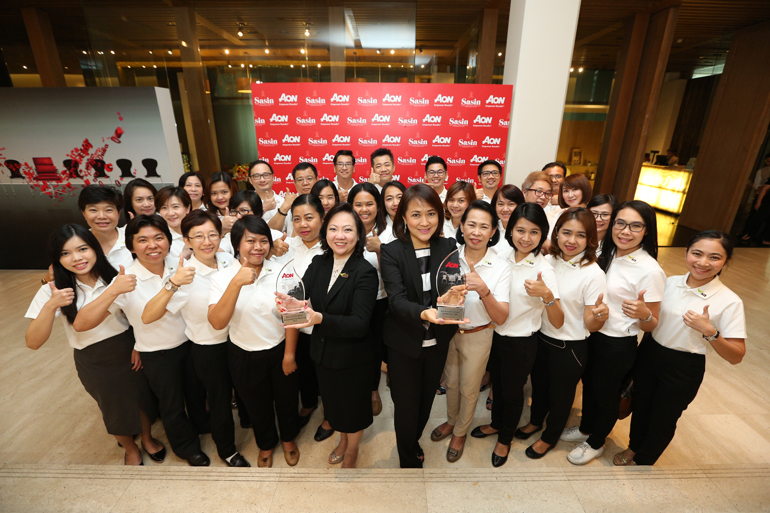 เอไอเอส และเอซีซี รับรางวัลสุดยอดนายจ้างดีเด่น และนายจ้างดีเด่น แห่งประเทศไทย ประจำปี 2016