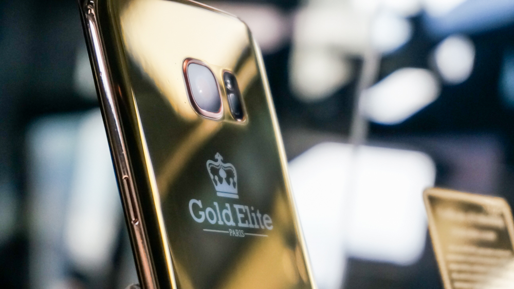 ยิ่งกว่าพรีเมี่ยม! เปิดตัว Galaxy S7 edge เวอร์ชั่น Gold Elite เคาะราคา 129,000 บาท