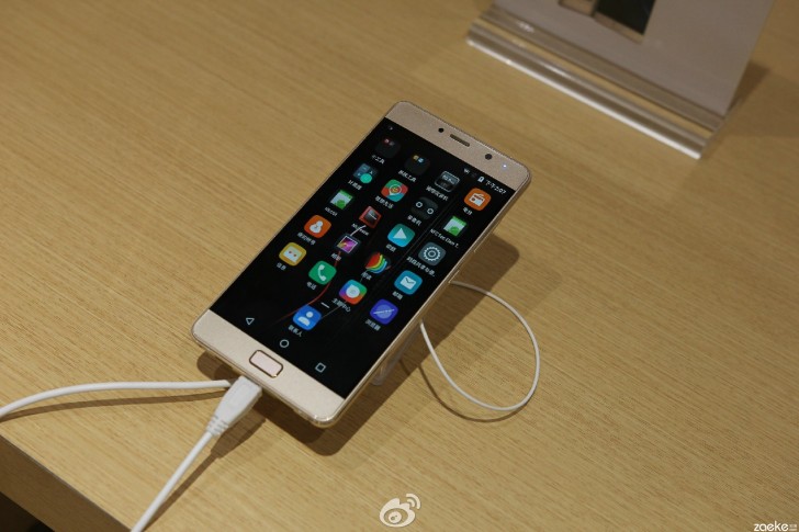 โผล่สมาร์ทโฟนรหัส P2a42 แบรนด์ Lenovo ผ่านรับรองจาก SIG