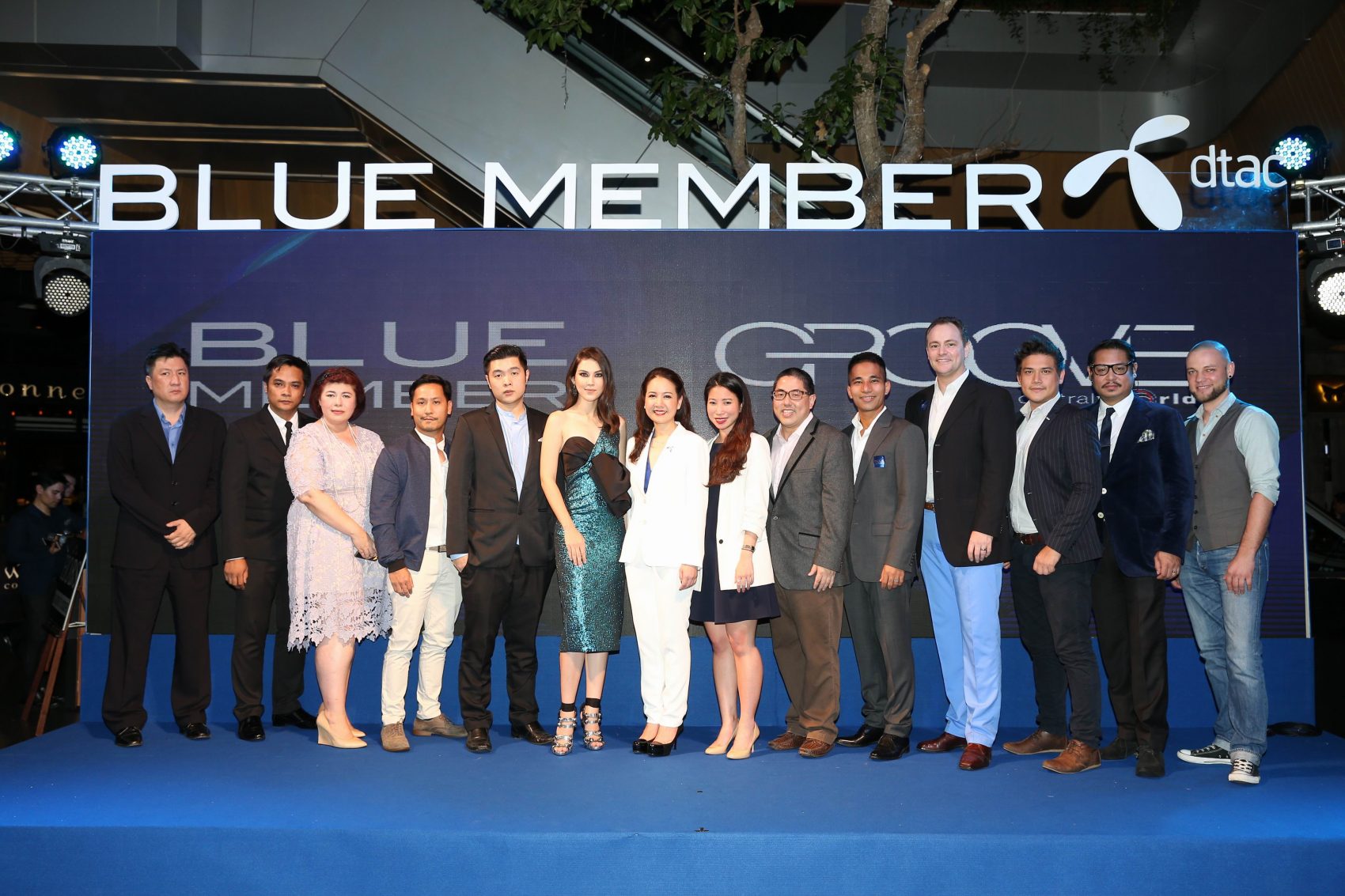 ดีแทค ฉลองใหญ่ 1 ปี “BLUE MEMBER” เพิ่มสิทธิเหนือระดับจาก 10 ร้านดังใน Groove@CentralWorld