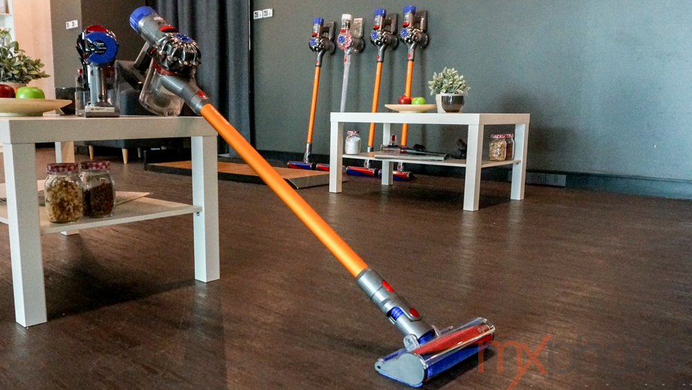เปิดตัว “Dyson V8 Fluffy” เครื่องดูดฝุ่นไร้สายพลังไซโคลน มอเตอร์ใหม่น้ำหนักเบา แรงกว่าเดิม