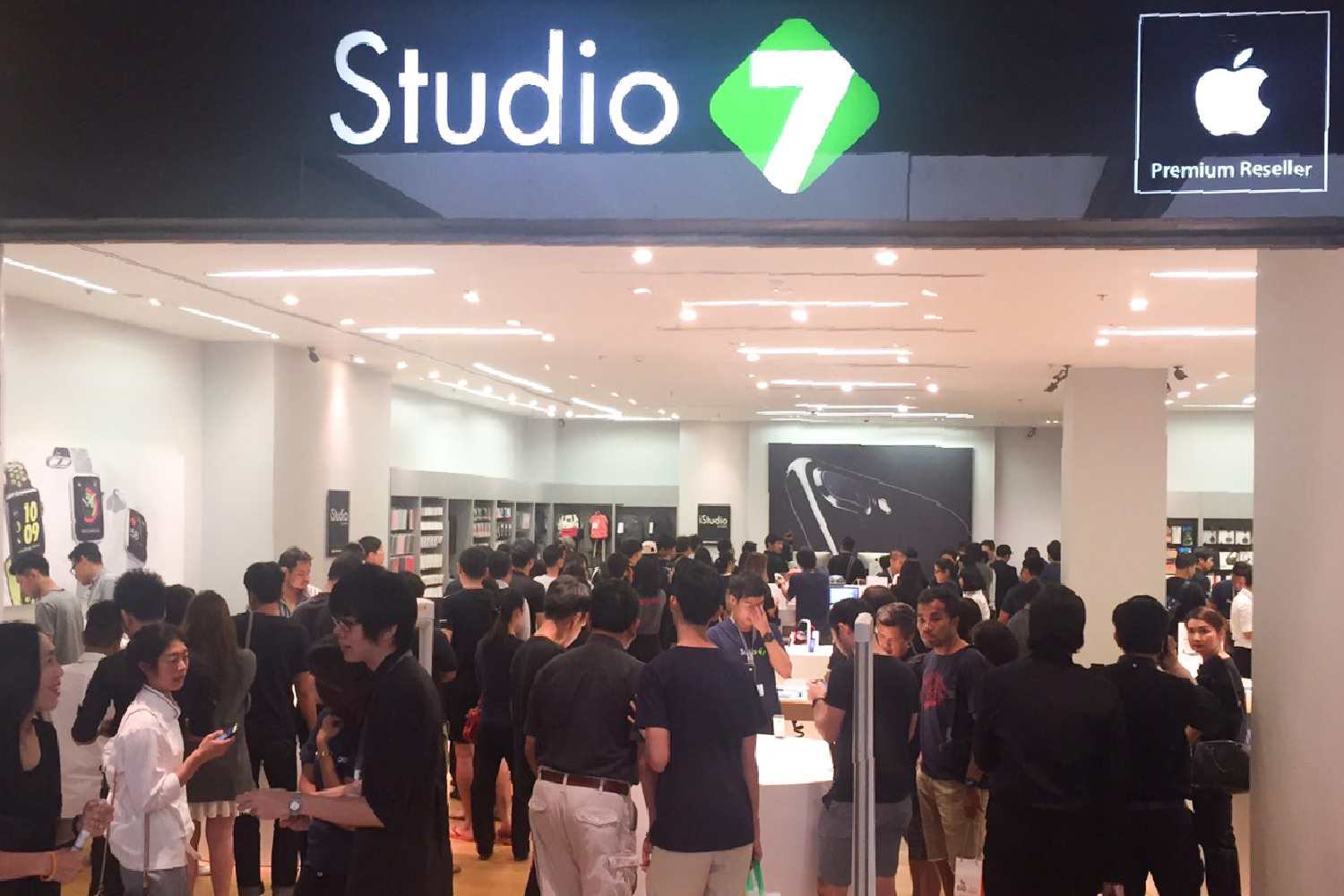 COM7 เตรียมรับยอดขาย iPhone 7 และ iPhone 7 Plus ดันผลงาน Q4/59 สวย