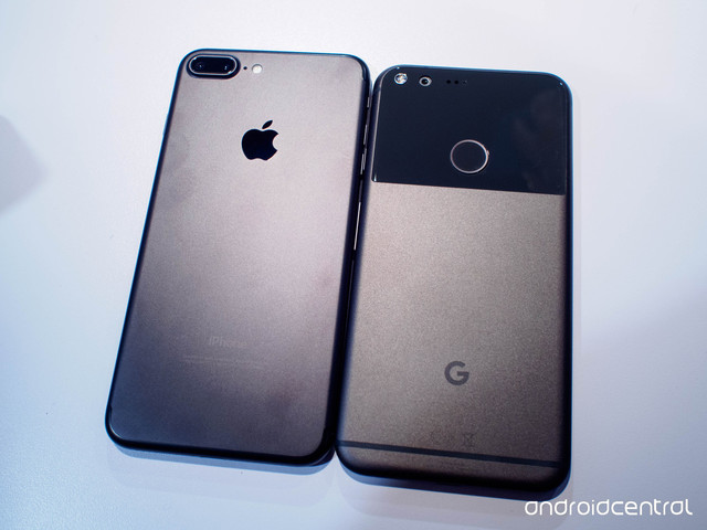 Google ทำวีดีโอสอนคัดลอกข้อมูลจาก iPhone ย้ายสู่ Pixel แบบง่ายกว่าปลอกกล้วย