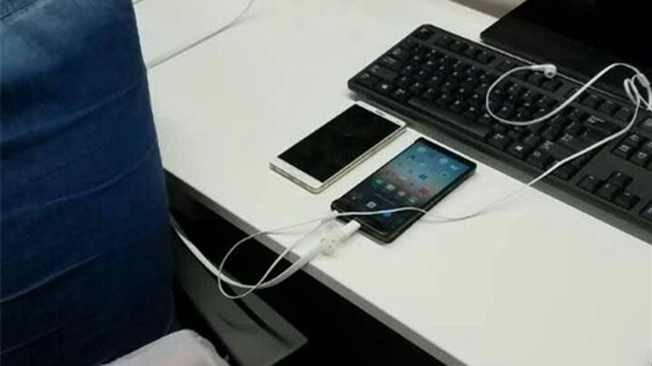 โผล่เบาะแสใหม่ ZUK Edge ว่าที่สมาร์ทโฟนตัวท็อปคาดมีสีดำแน่