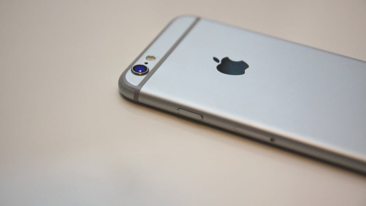 Apple เสื่อมความนิยม! เจอ OPPO ปาดคว้าแชมป์ยอดขายในจีน