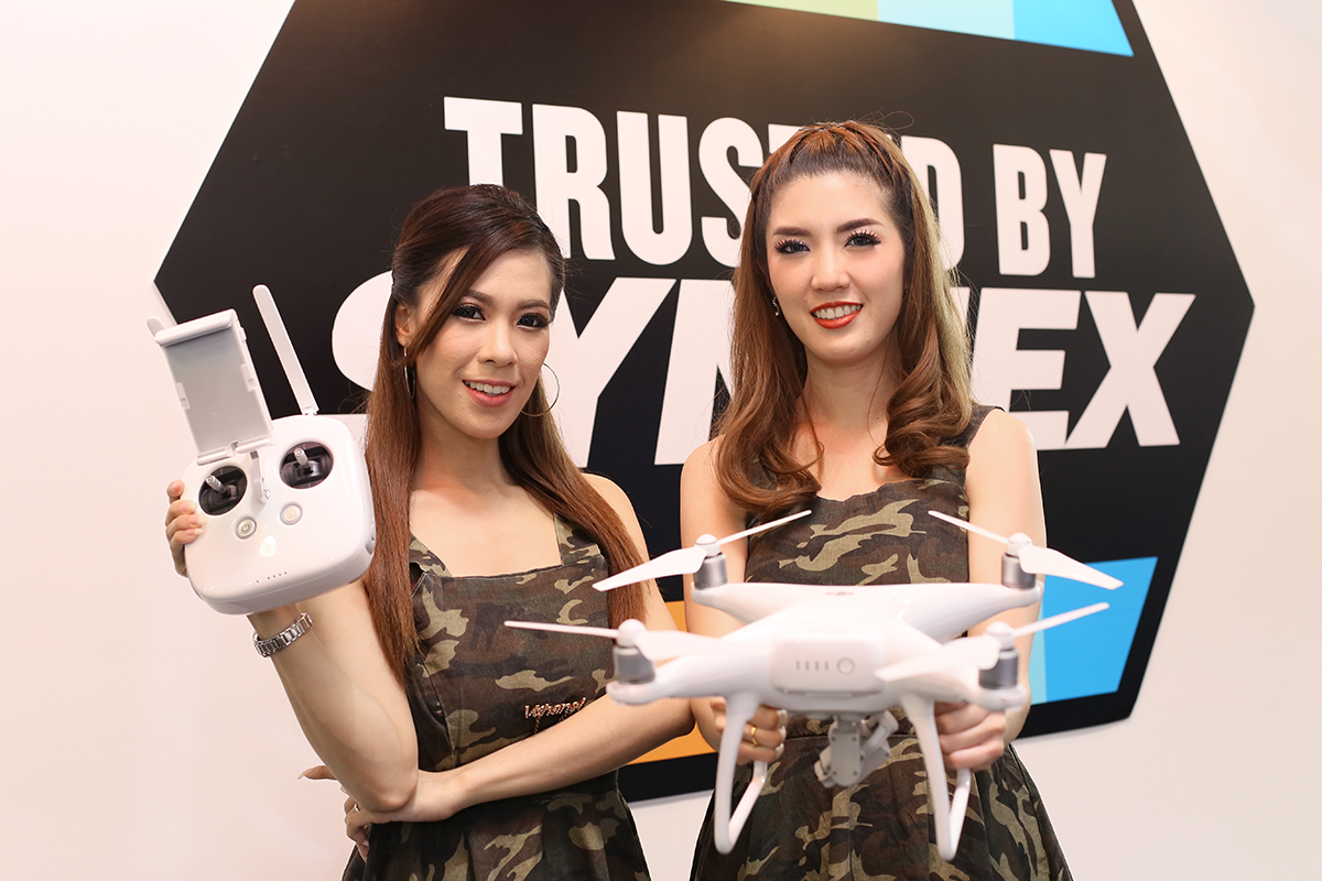 ซินเน็คฯ อวดโฉม “โดรน PHANTOM 4 Pro” สินค้าใหม่สุดฮิตจาก DJI