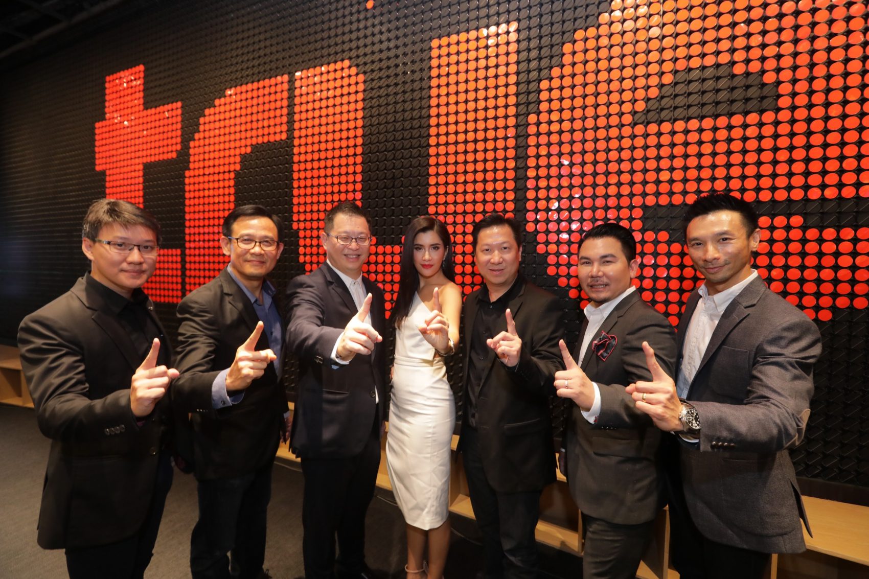 กลุ่มทรู เดิมเกม Change เปิดตัว True Branding Shop ที่แรกที่เดียว ณ สยามพารากอน