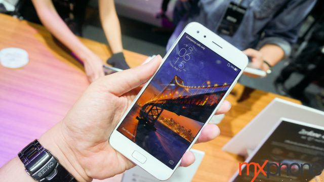 [Preview] ซีรีส์ Asus Zenfone 4 ใหม่ทั้ง 5 รุ่น ชูจุดแข็งกล้องคู่ ตอบโจทย์ทุกสไตล์