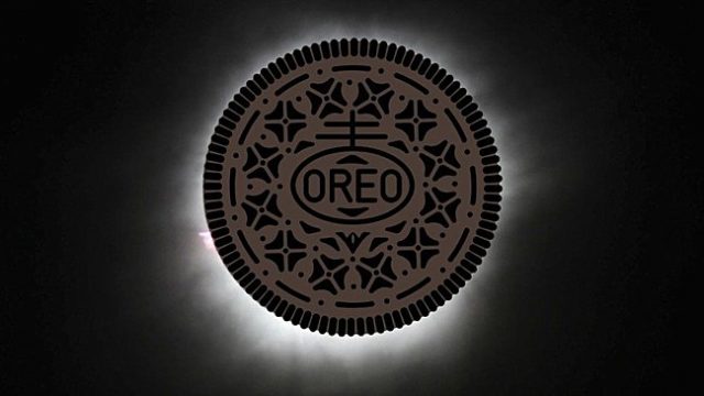 วงในเผย Google เตรียมประกาศชื่อจริง Android O ในวันสุริยุปราคา